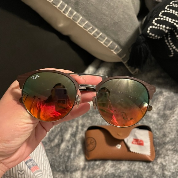 Ray Ban Sunglasses - Picture 5 of 5